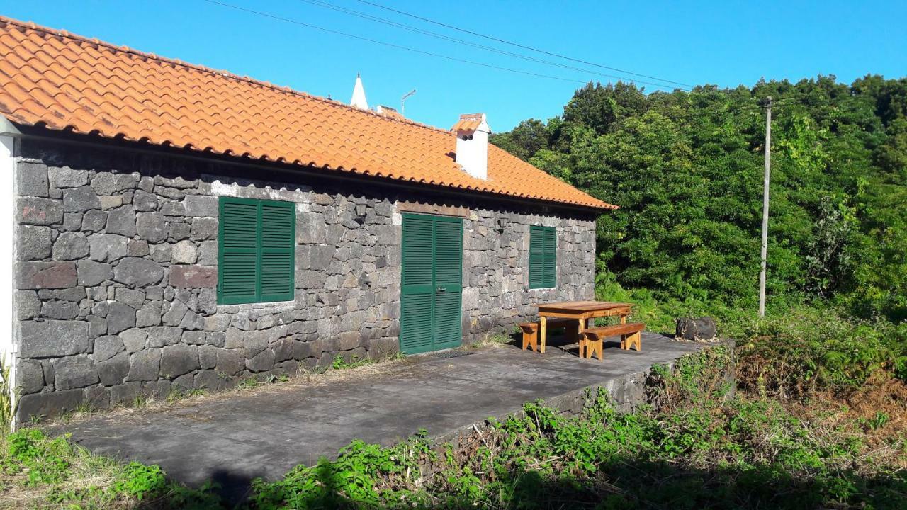 Azores Hibiscus House - Mountain And Sea Sao Roque do Pico Exterior photo